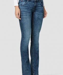 Hudson Jeans Beth Mid-Rise Baby Bootcut Jean Women's 16 Hudson Jeans Beth Mid-Rise Baby Bootcut Jean Women's