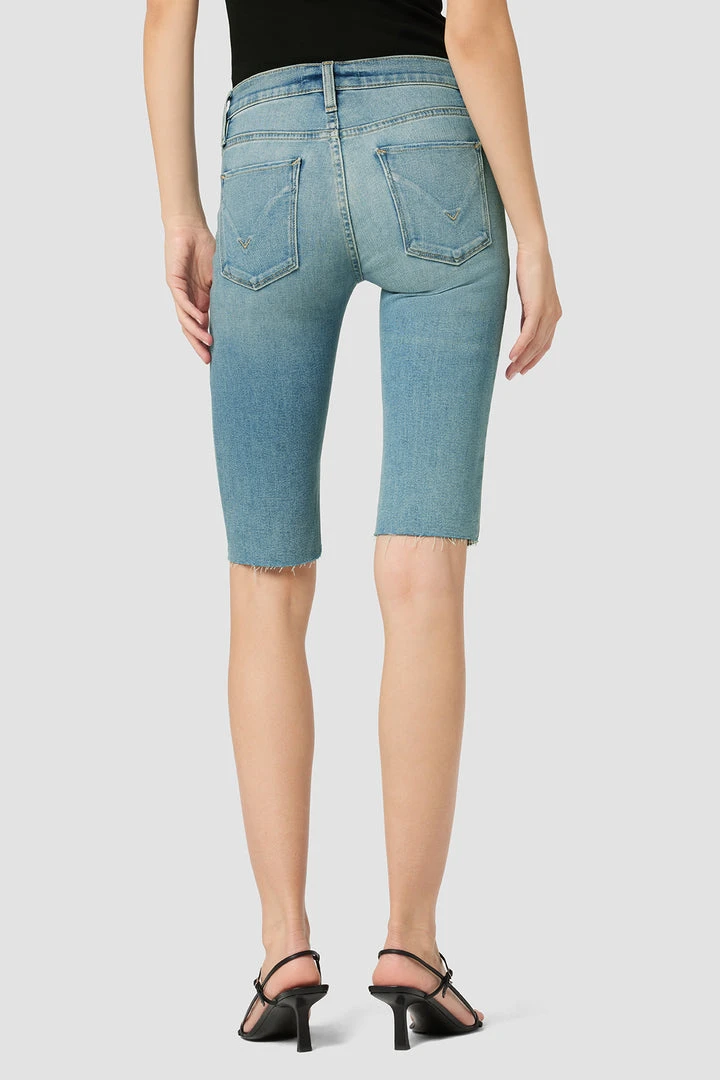 Hudson Jeans Amelia Mid-Rise Short 7 Hudson Jeans Amelia Mid-Rise Short