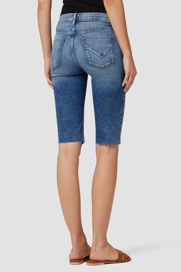 Hudson Jeans Amelia Mid-Rise Short 7 Hudson Jeans Amelia Mid-Rise Short