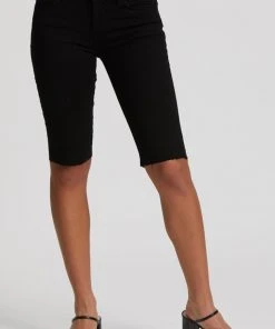 Hudson Jeans Amelia Mid-Rise Short 10 Hudson Jeans Amelia Mid-Rise Short