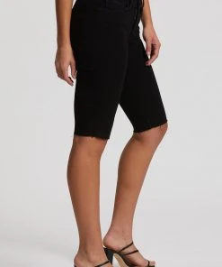 Hudson Jeans Amelia Mid-Rise Short 13 Hudson Jeans Amelia Mid-Rise Short